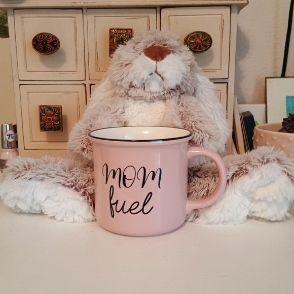 Pink "Mom Fuel" Mug - Picture 4 of 4